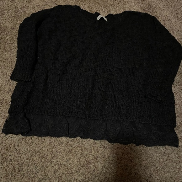 Abercrombie and Fitch black oversized sweater with lace detail. XSmall/Small - Picture 2 of 3